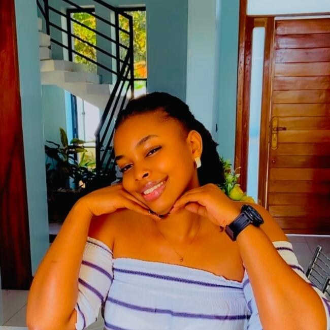 Babysitter in Kigali: Liliane