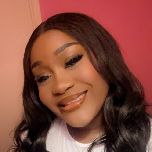 Babysitter in London: Candice Adiku