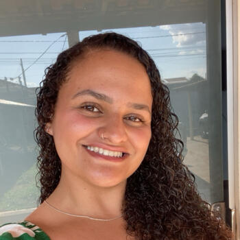 Babá em Poços de Caldas: Laura Amanda