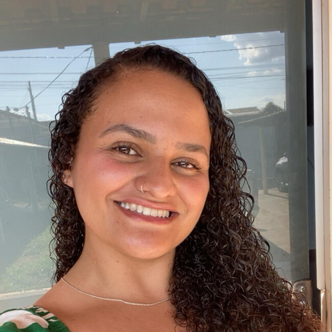 Babá em Poços de Caldas: Laura Amanda