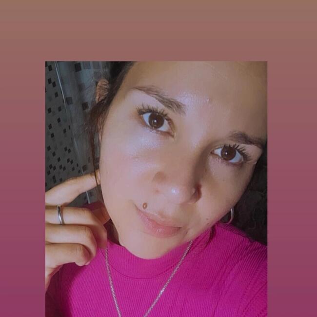 Babysitter in Guernica: Cynthia patricia