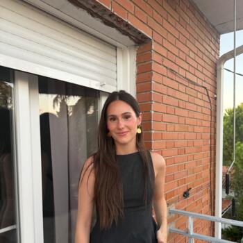 Canguro en Villaviciosa de Odón: Daniela