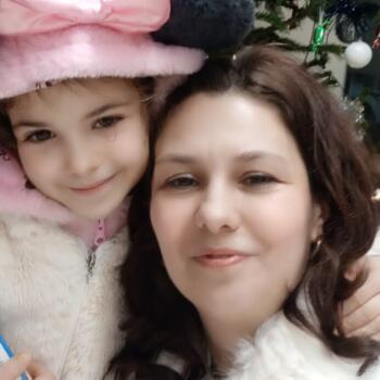 Babysitter in Tuluceşti: Oana