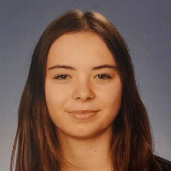 Babysitter in The Hague: Iliyana