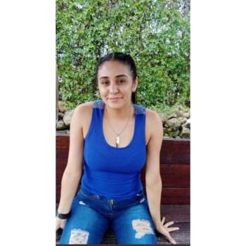 Niñera en Guácima: Jennifer
