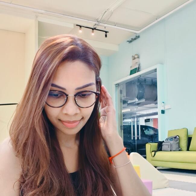 Δουλειά για babysitter στην περιοχή Singapore Island: Sha