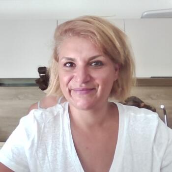 Babysitting job in Bourg-en-Bresse: Sabrina