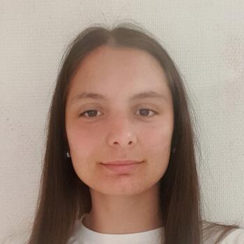 Babysitter in Champs-sur-Marne: Chalane