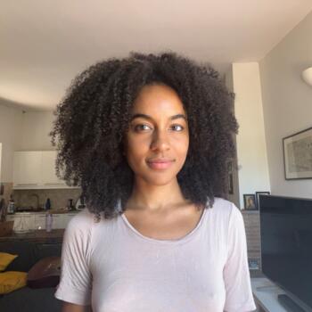 Babysitter in Paris: Morenike