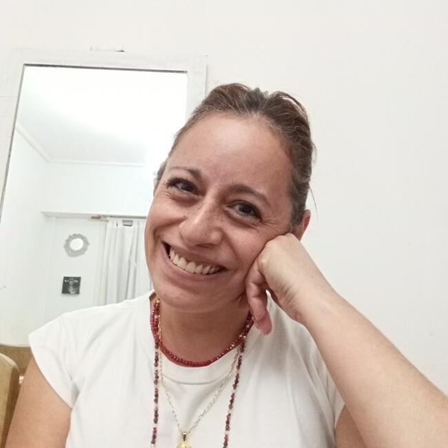 Babysitter in Buenos Aires: Valeria