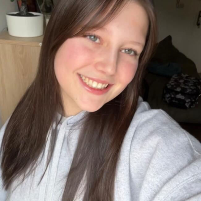 Babysitter in Trignac: Louise