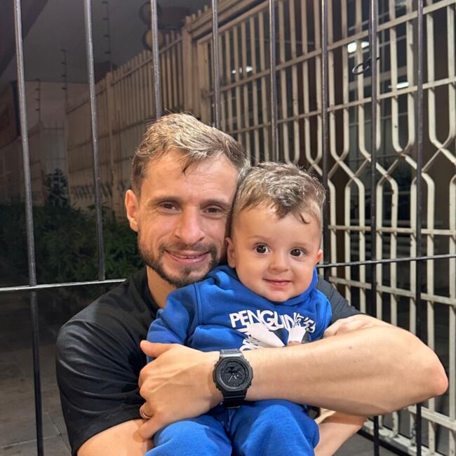 Babysitting job in Porto Alegre: Nizar