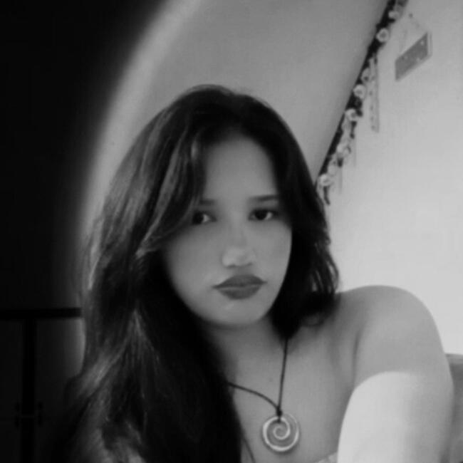 Babysitter in Villanueva: Diana