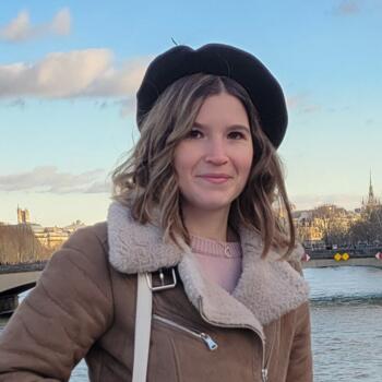 Babysitter in Bagneux: Blanche