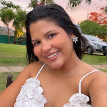 Babá em Fortaleza: Neli