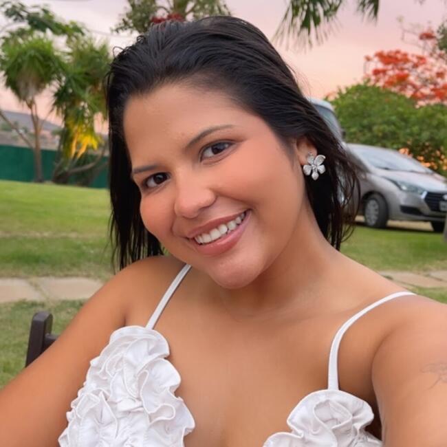 Babá em Fortaleza: Neli