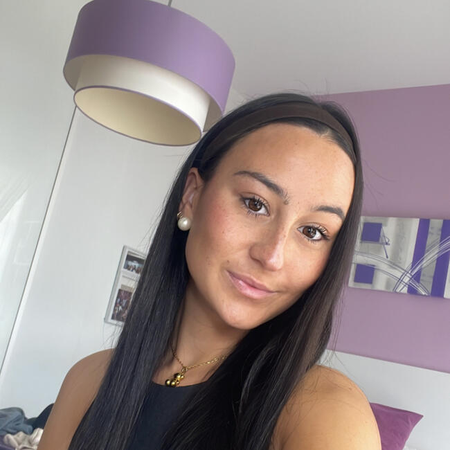 Babysitter in Vitoria-Gasteiz: Idoia