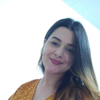 Babysitter in Cabo Frio: Victória