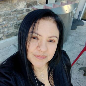 Niñera León: Johana