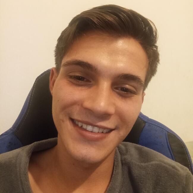 Babysitter in Plasencia: Javier