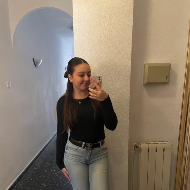 Canguro en Murcia: Monica