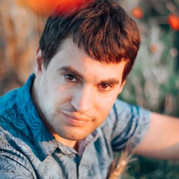 Baby-sitter Authie: Mickael