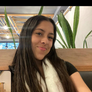 Babysitter in Lima: Ariana