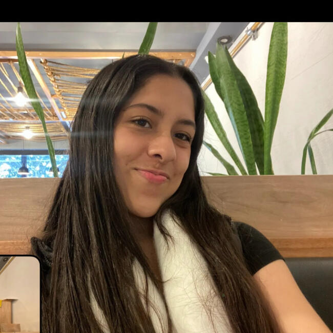 Babysitter in Lima: Ariana