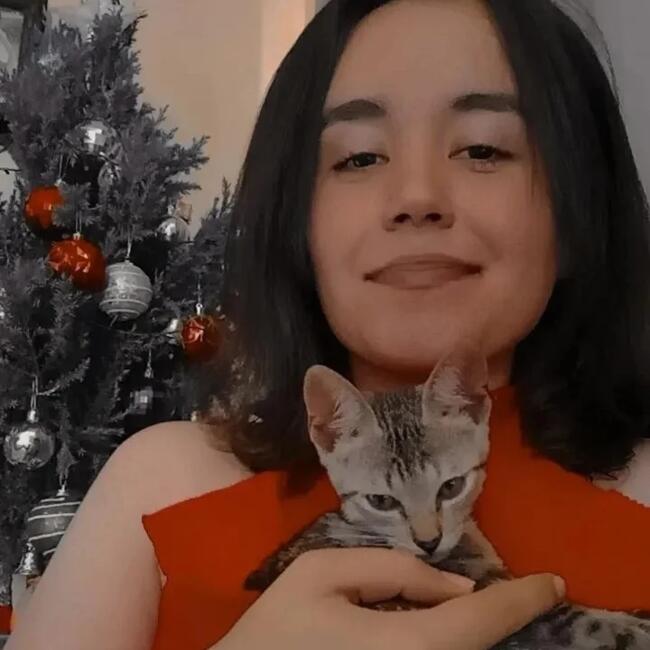 Babá em Guarapuava: Débora