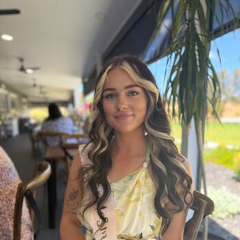 Babysitter Bunbury: Mikayla