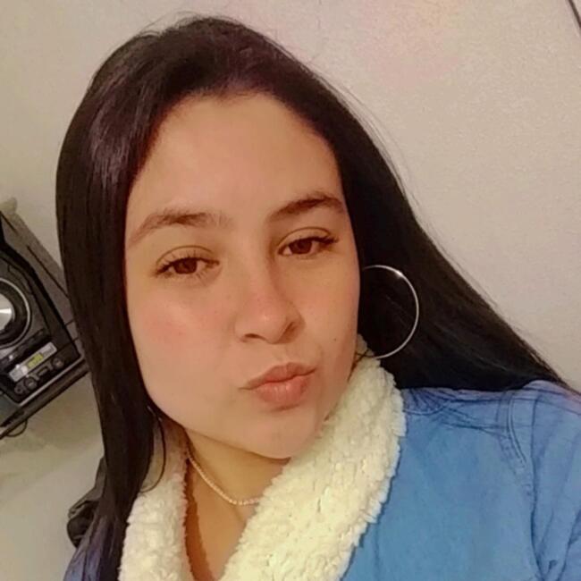 Babysitter in Palhoça: Samanta