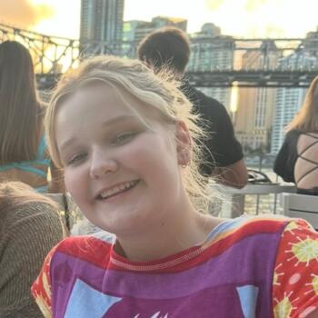 Babysitter Brisbane: Lola