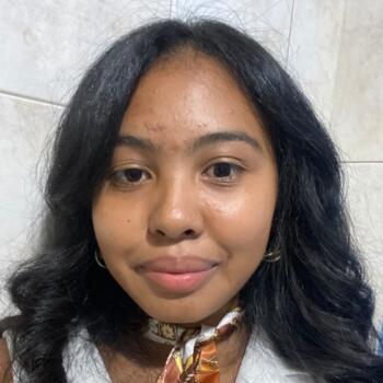 Babysitter in Voisins-le-Bretonneux: Willycia