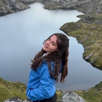 Babysitter in Bergen: Alessia