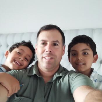 Trabajo para niñera en Arica: trabajo de niñera Dieter