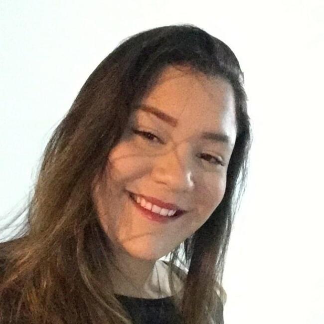 Babysitter in Praia Grande: Giovanna