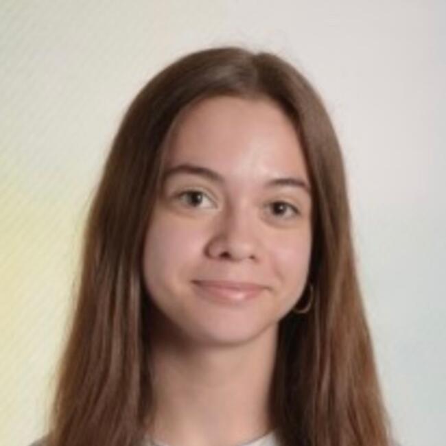 Babysitter in Reims: Sarah