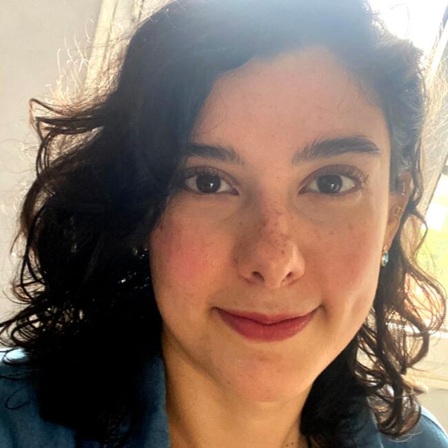 Babysitter in Toulouse: Karen