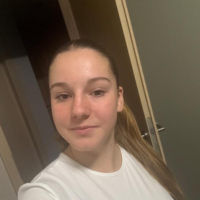 Babysitter in Florange: Anaelle