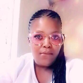 Nanny in Marikana: Gcobisa