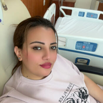 وظيفة جليسة أطفال في دبي: وظيفة جليسة أطفال Narges