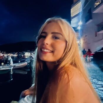 Babysitter in Bordeaux: Irina