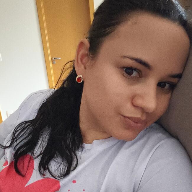 Babysitter in Goiânia: Alda