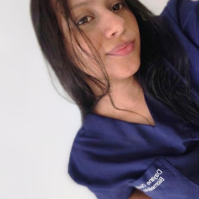 Babá em Olinda: Dayane