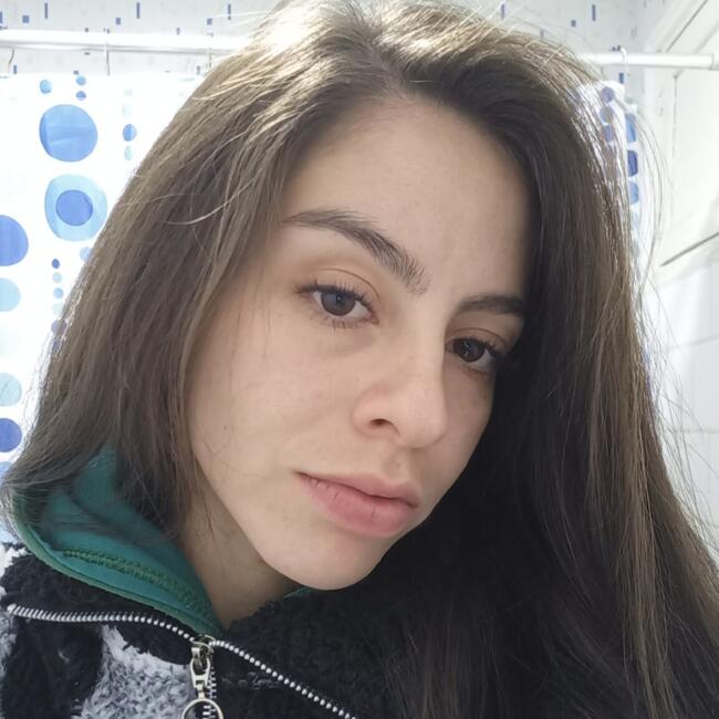 Babysitter in Santa Cruz: Victoria