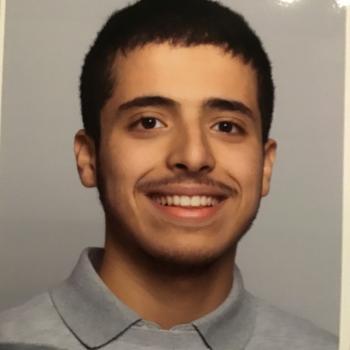 Barnevakt i Houplines: Ilou