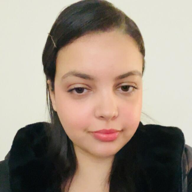 Babysitter in Barking: Sirin