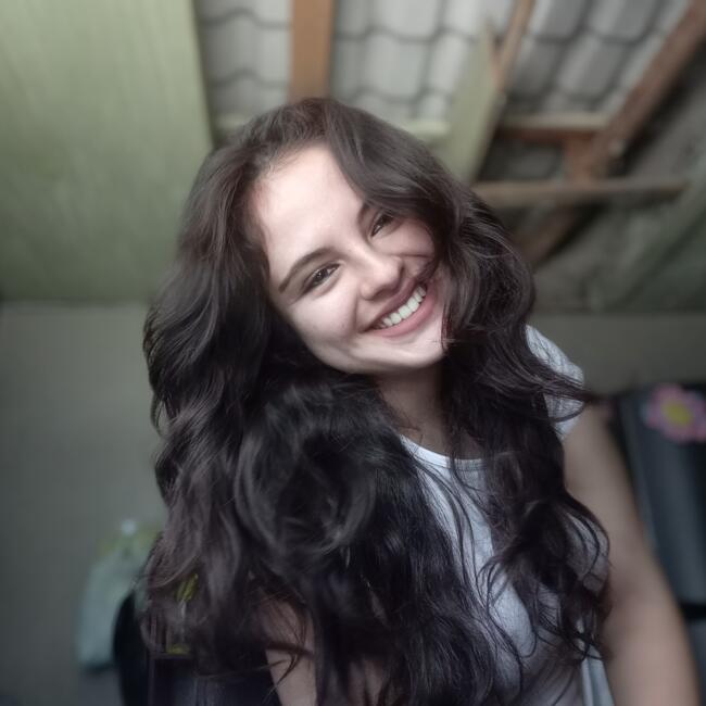 Niñera en Quito: Nicol