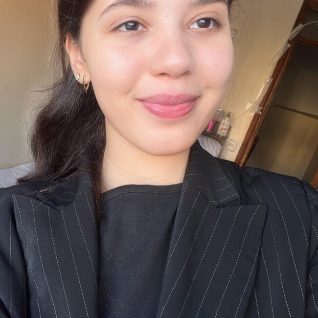 Babysitter in Casablanca: Aya