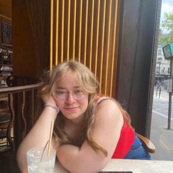 Babysitter in Paris: Margarita